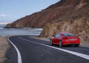 Audi TT RS Coupe 2016 года  (WW)